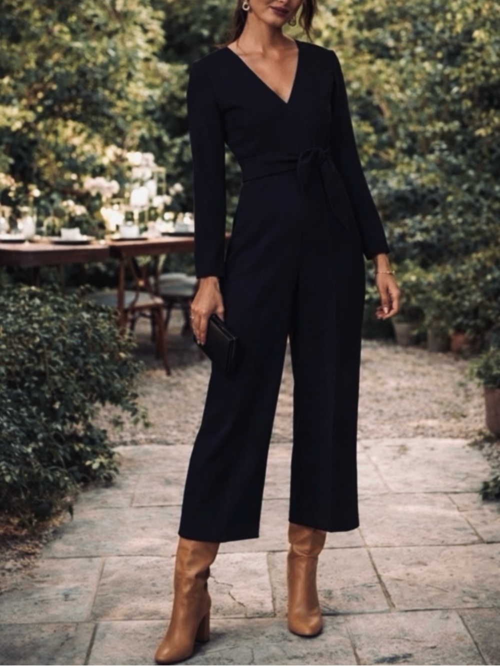 Wilfred Aritzia NWT $188 v-neck wide leg cropped jumpsuit women’s 6